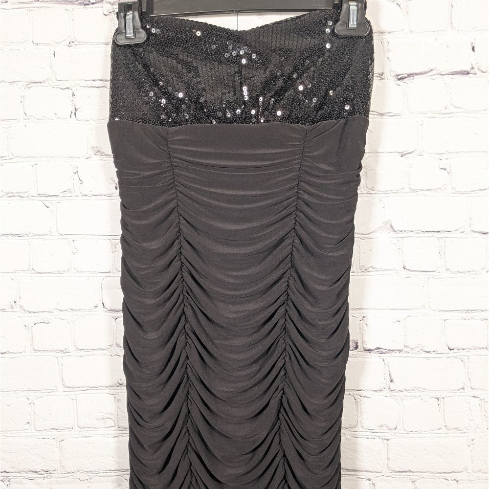 Elegant Black Sequin Tube Dress by Wishes Wishes Wishes